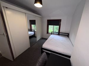 Photo 17- click for photo gallery